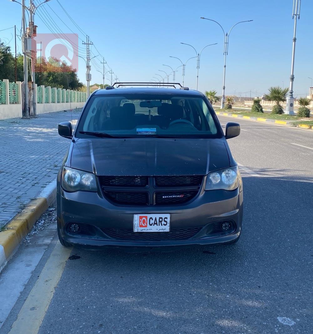 دودج كارافان